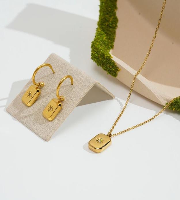 North star set vintage earrings & chain